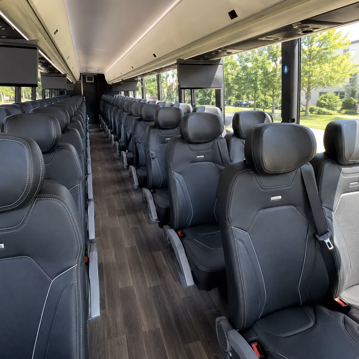 grand rapids bus rentals