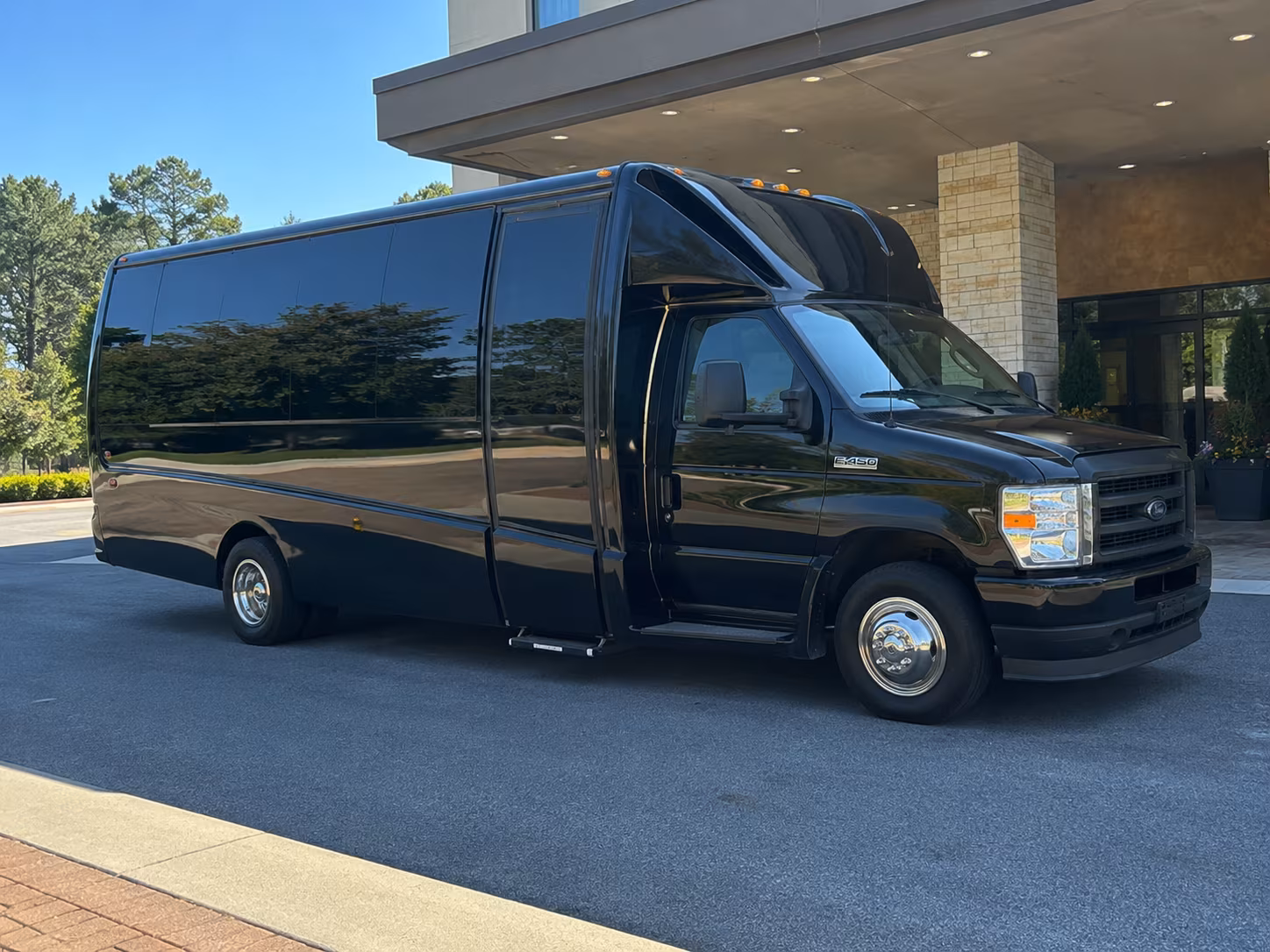 grand rapids charter bus service for corporate events in grand rapids