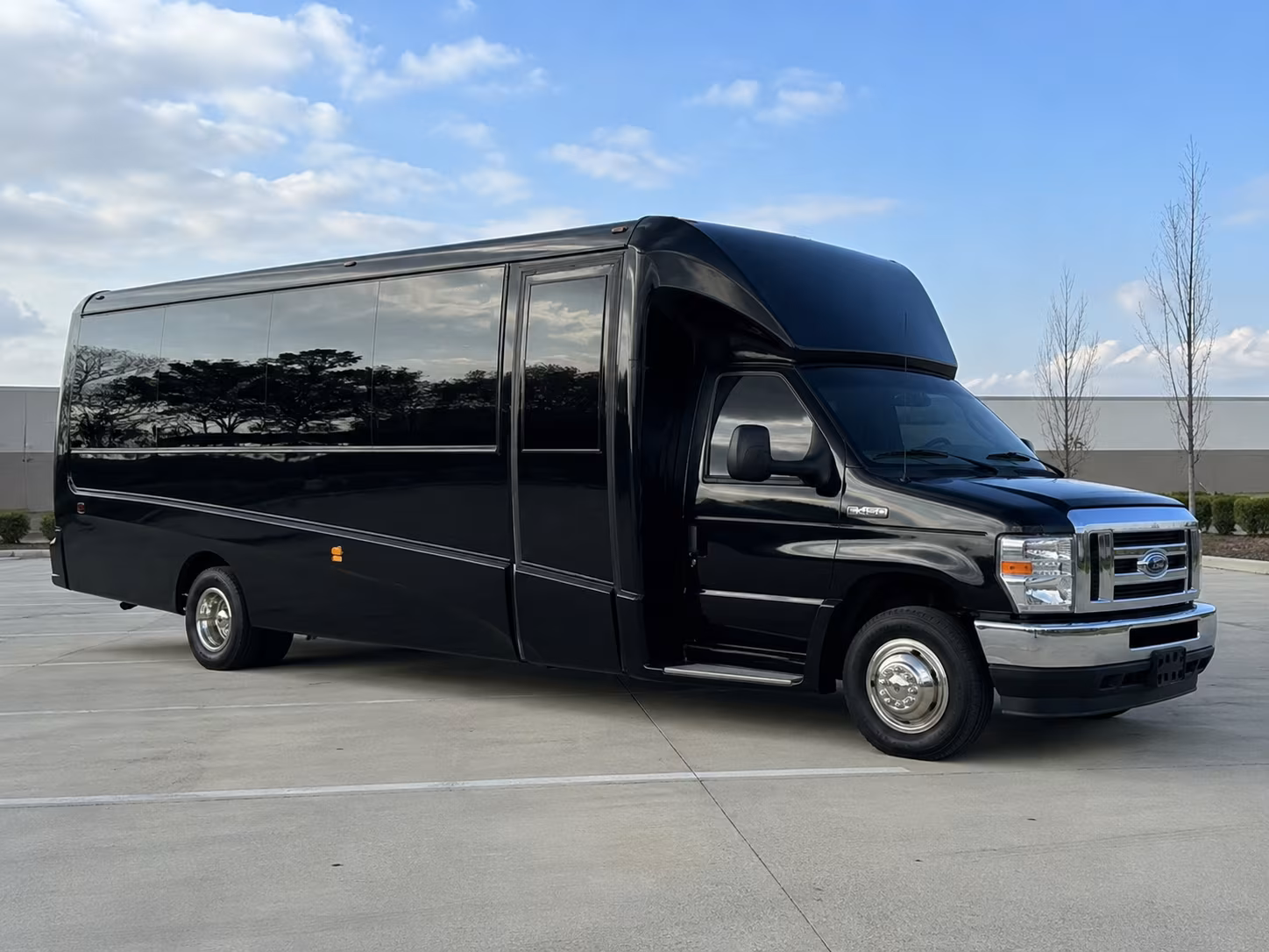 kalamazoo concert shuttle bus rentals in kalamazoo