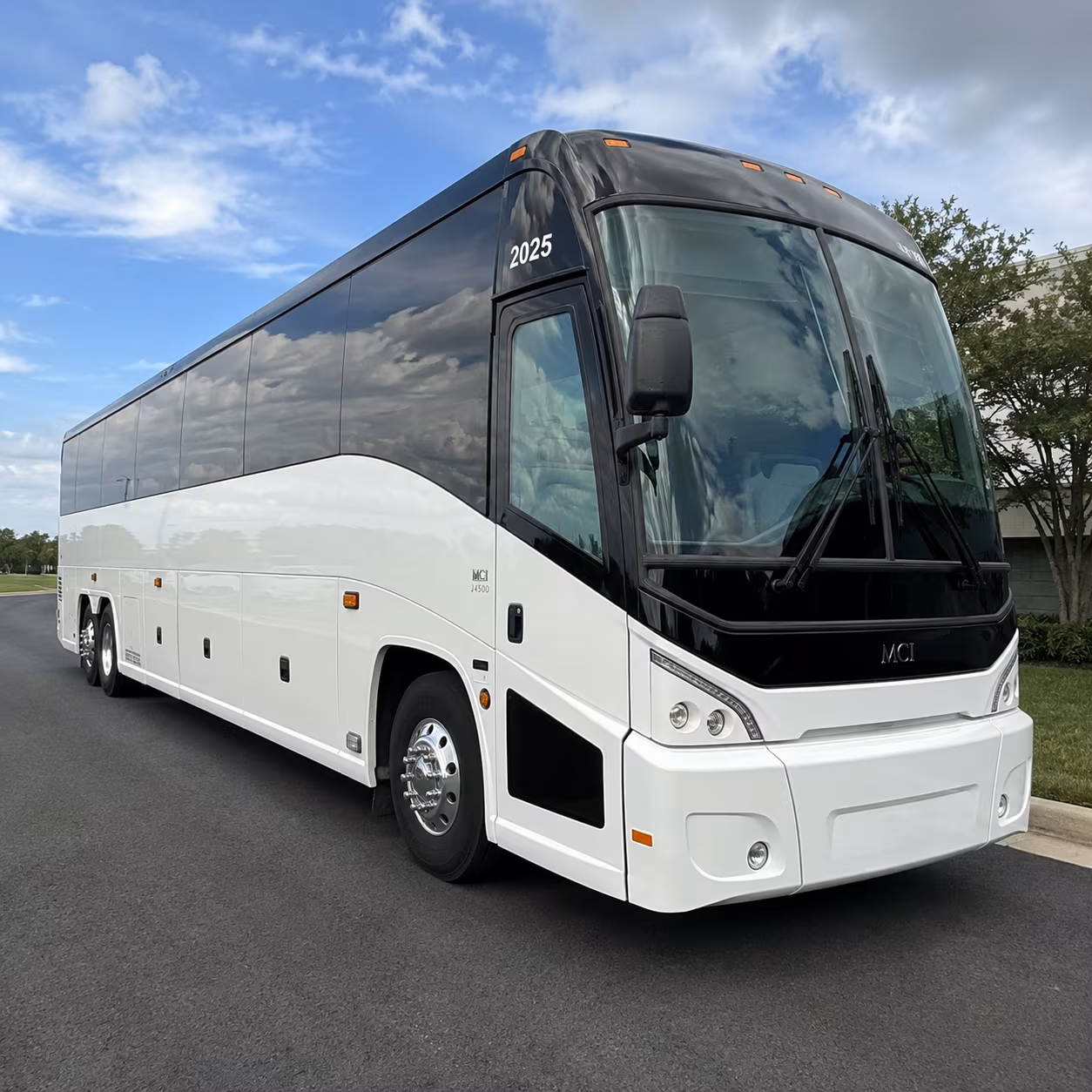 sports fan group travel and game day charters from kentwood