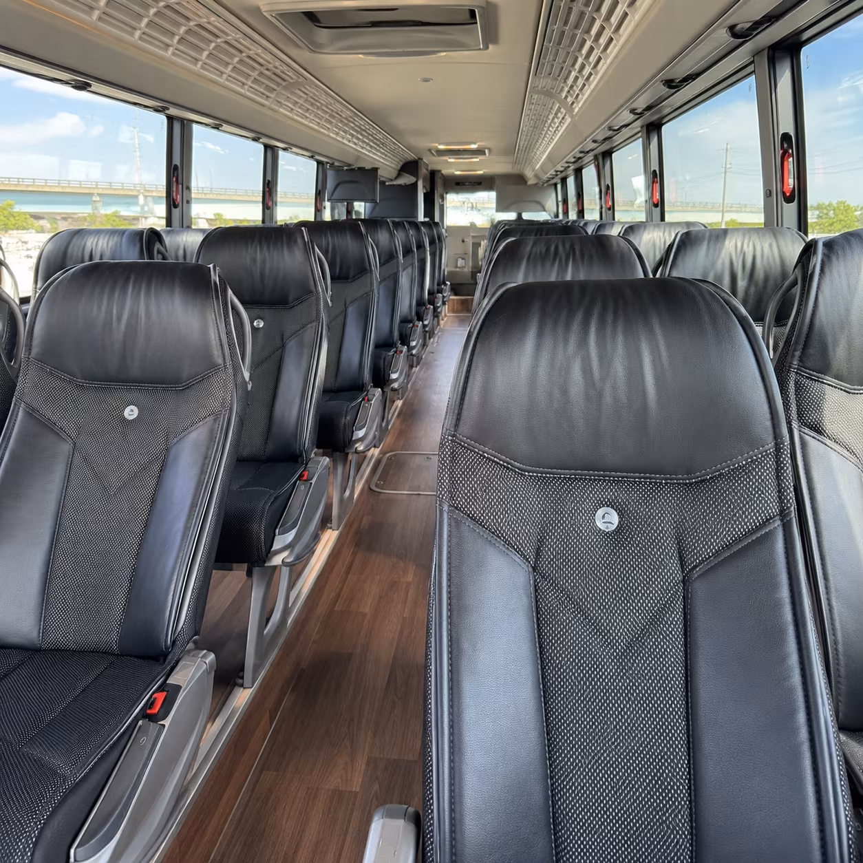 wyoming charter buses for concerts and shows