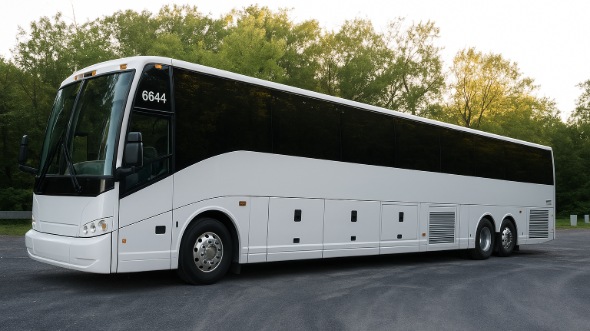 fort wayne vacation bus rentals for family trips